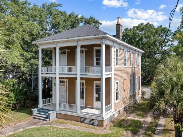 960 Dauphin St, Mobile, AL 36604