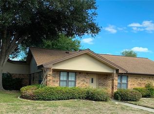 114 Buckingham St, Victoria, TX 77904