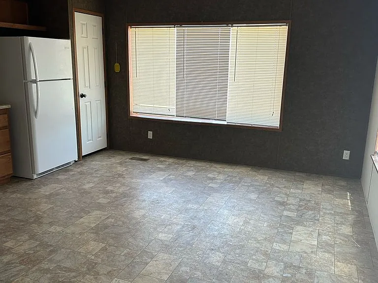 624 Madison Way — Photo 2
