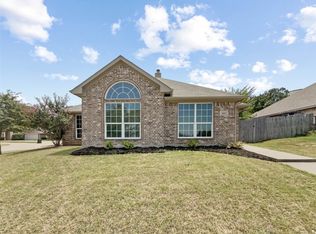 301 Catherine St, Joshua, TX 76058
