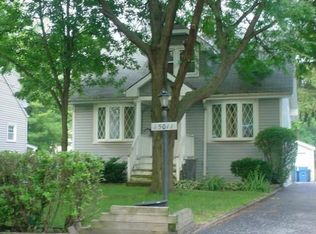 15011 Kildare Ave, Midlothian, IL 60445