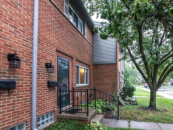 2nd image of 3080 Wolverine Dr