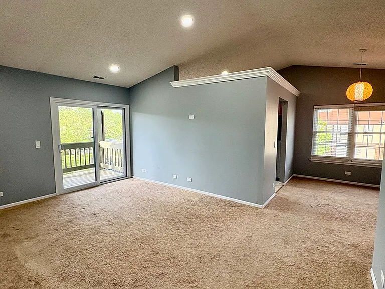 319 Deer Glen Way #2C — Photo 7