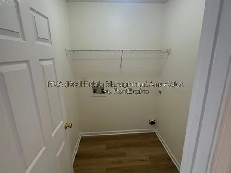 1330 Labonte Pkwy — Photo 7