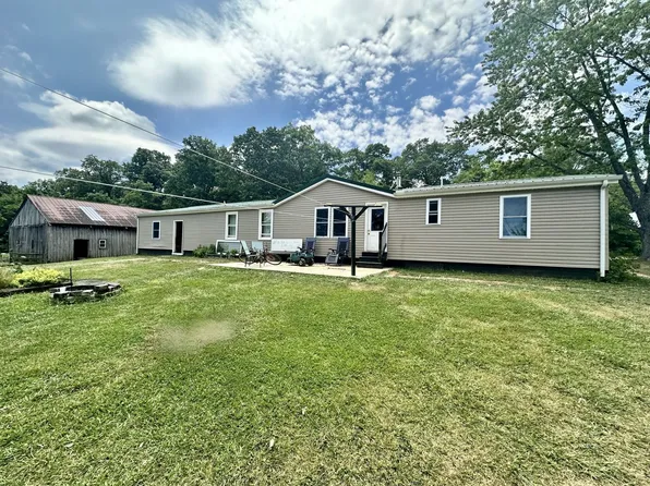 2525 Crabtree Rd, Albany, OH 45710