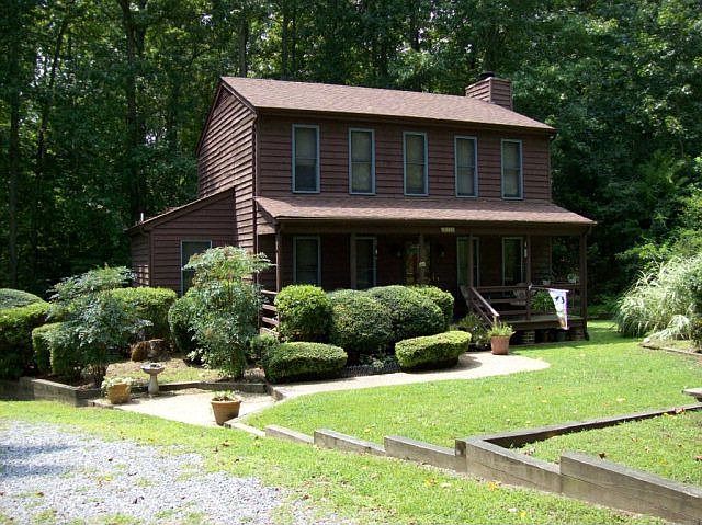 1st image of 6611 Magnolia Dr