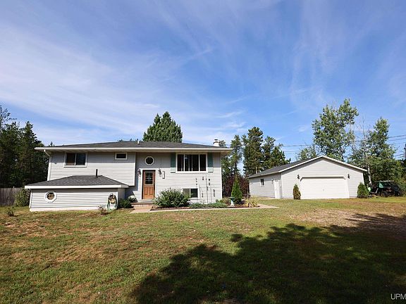 2nd image of 287 Kawbawgam Rd