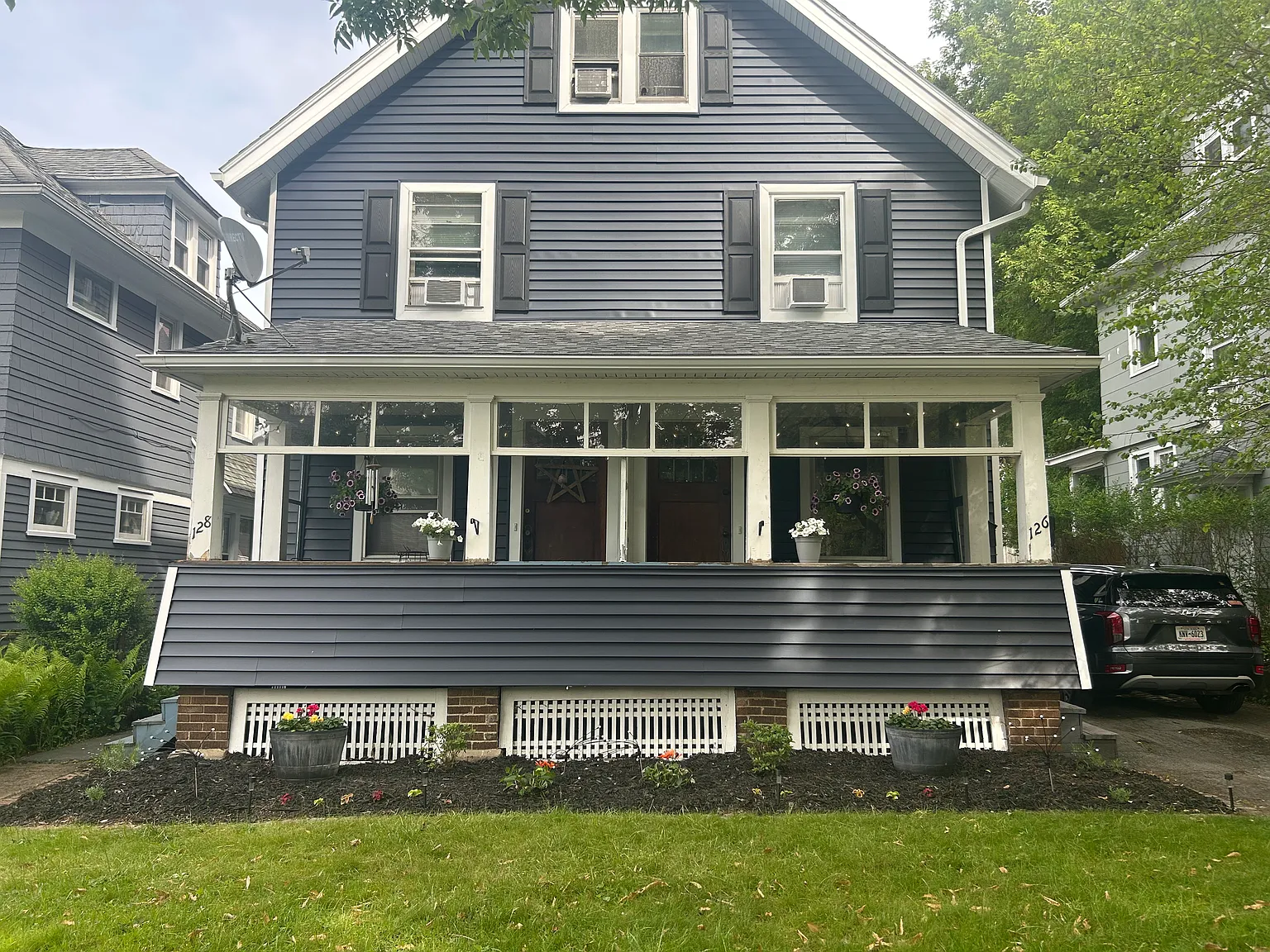 128 Marion St — Photo 4