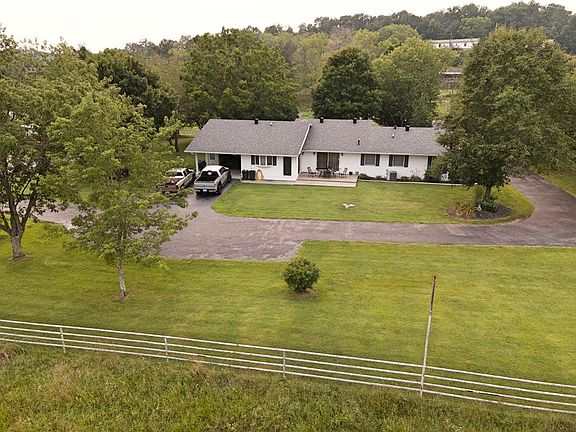 5th image of 1035 Burkesville St