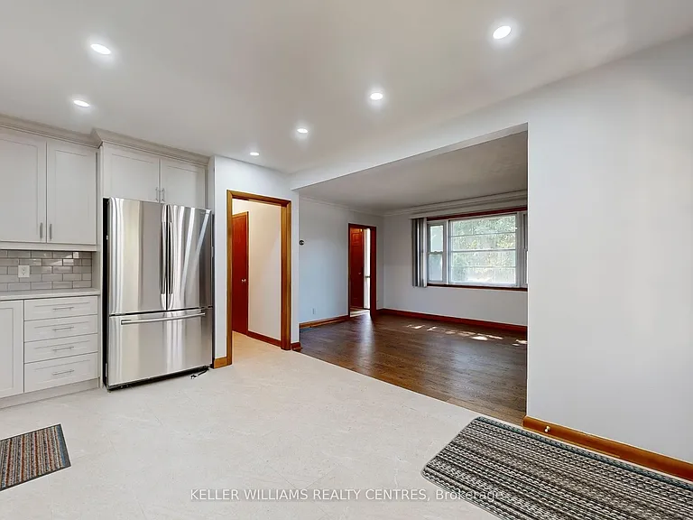 252 Elgin Mills Rd W #A — Photo 7
