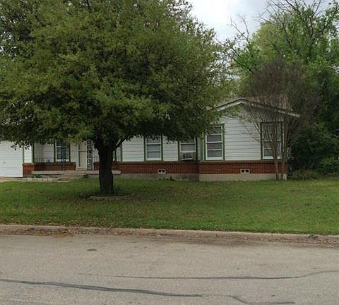 3rd image of 5221 Stephanie Dr
