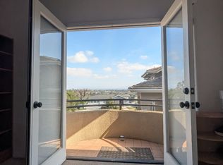 2381 Almeria Ct, La Jolla, CA 92037