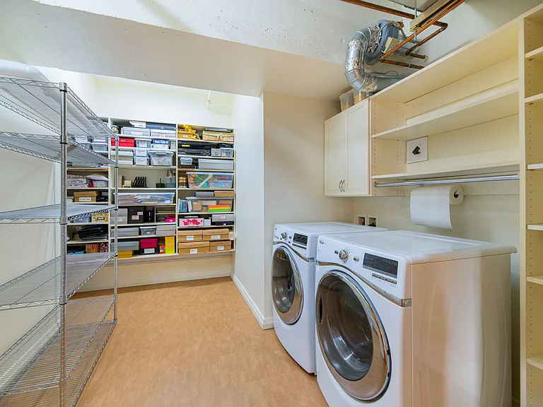 500 106th Ave NE #1013 — Photo 14