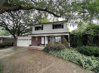 11085 Forrer Dr, Sterling Heights, MI 48312
