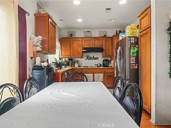 3rd image of 2240 W Toledo Pl