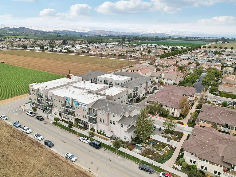 Yolo West Apartments — Photo 21