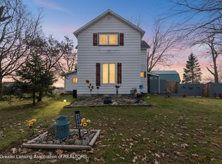 7245 Winegar Rd, Perry, MI 48872