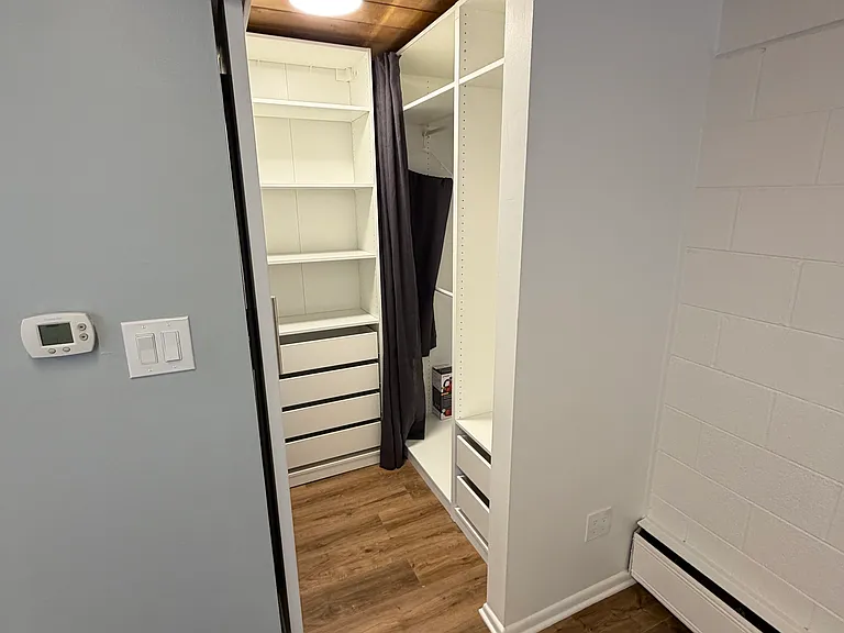 1063 Clayton St #B — Photo 8