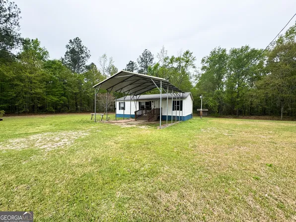 877 W Rushing Rd, Register, GA 30452