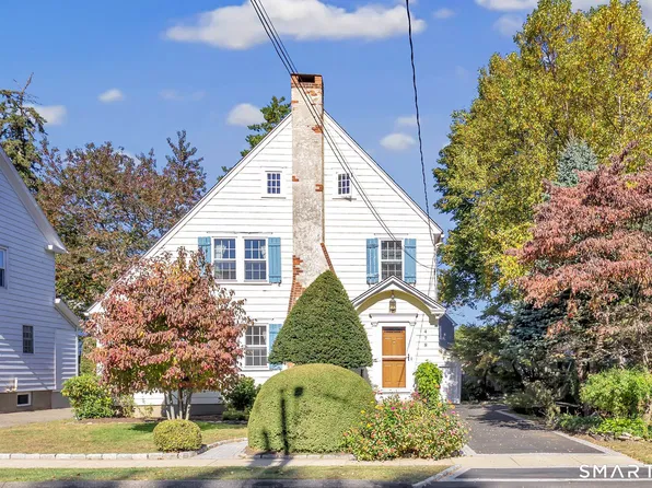478 Woodlawn Avenue, Stratford, CT 06614