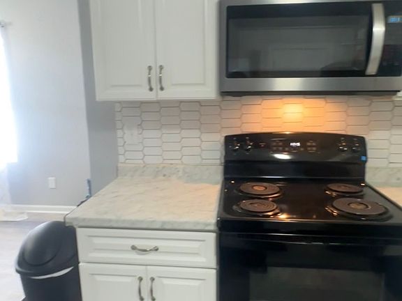 5th image of 720-103 S State St