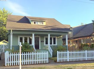 8414 NE Glisan St, Portland, OR 97220