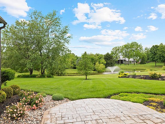 2nd image of 4011 E Glen Abbey Drive