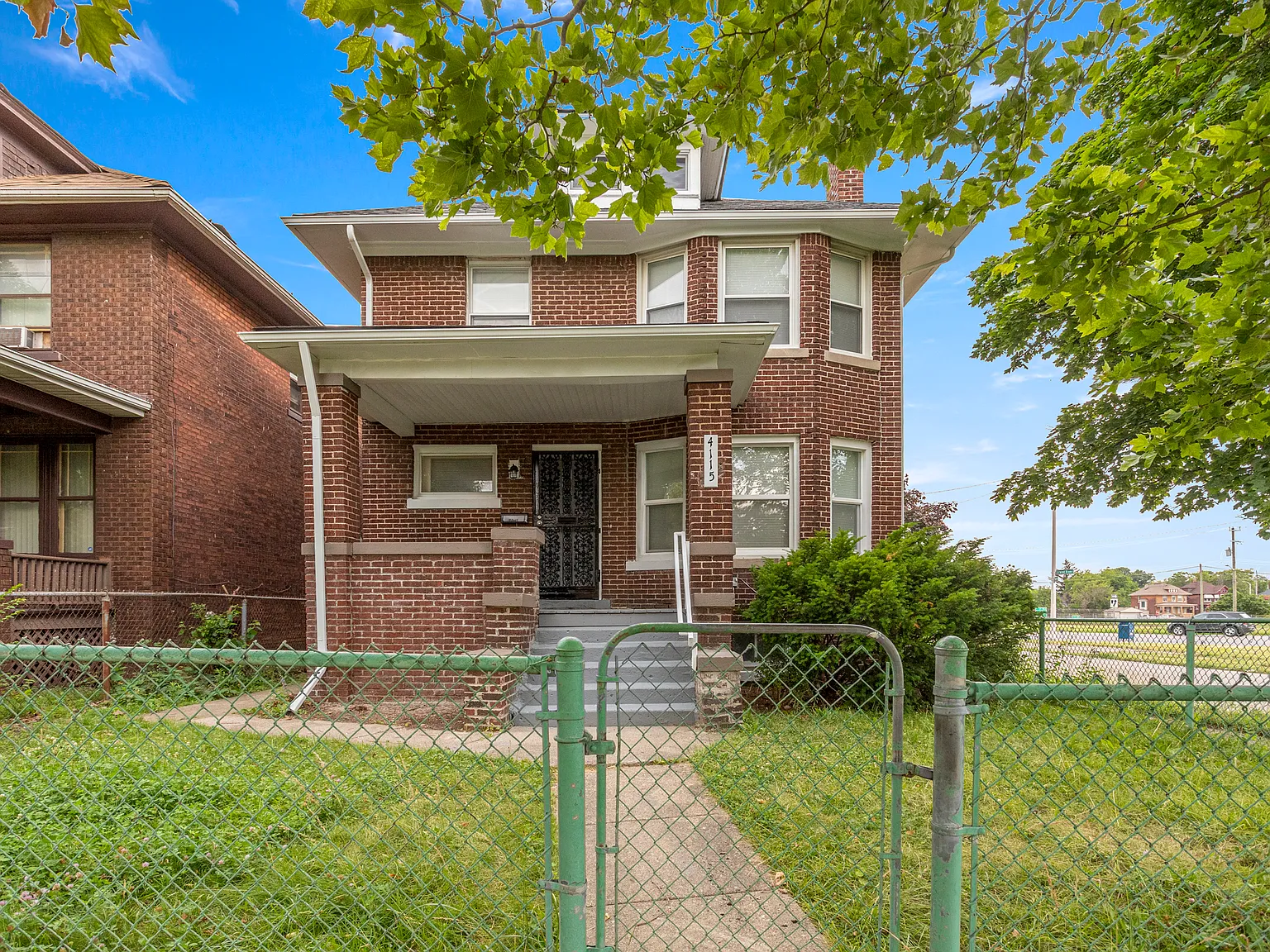 3 bed, 1756 sqft, $1,700 — Photo 1