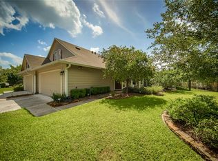 10 Windsor Bridge Dr, Conroe, TX 77384