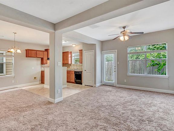 5th image of 12542 N Ashford Villa Ln