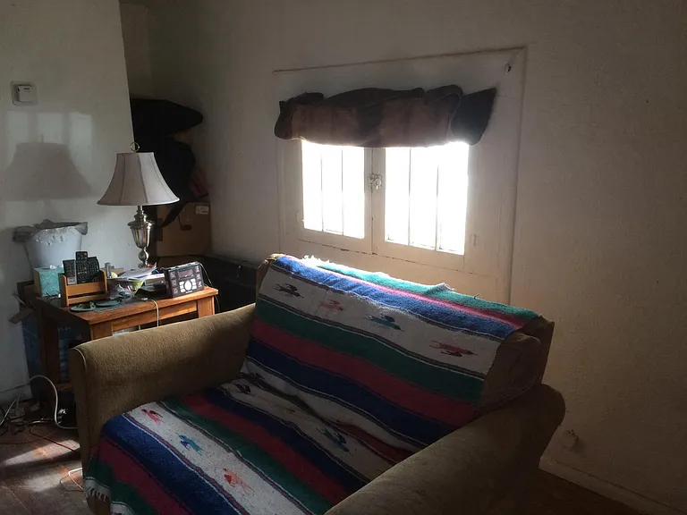 619 Mountain Rd NW — Photo 3