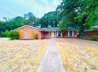 2405 Osage Rd, Gatesville, TX 76528