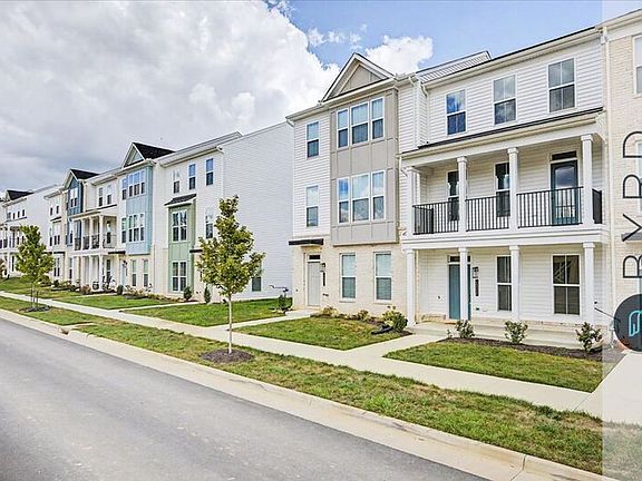 2nd image of 15326 Oasis Sun Way
