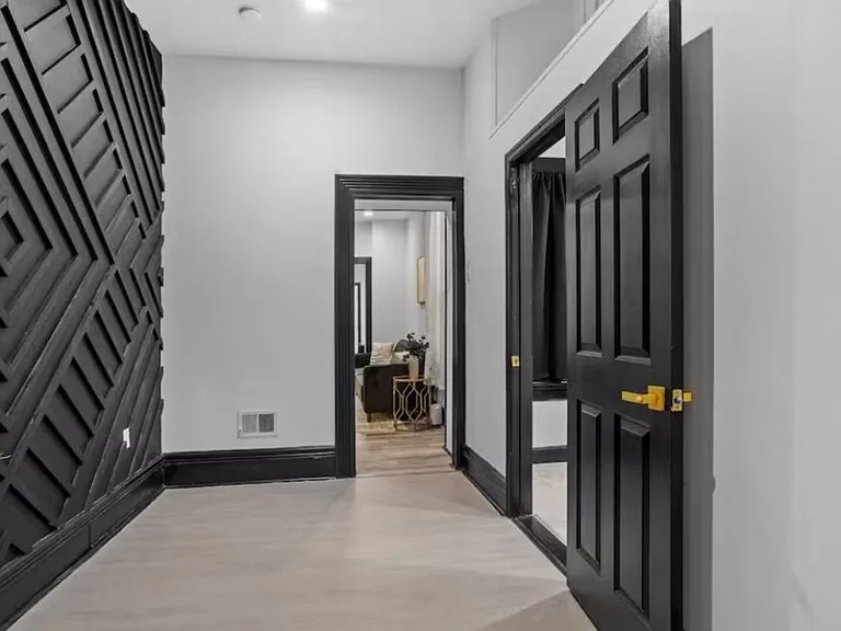 204 Academy St #1 — Photo 5