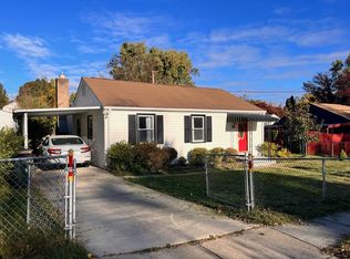 522 Woodston Rd, Rockville, MD 20850