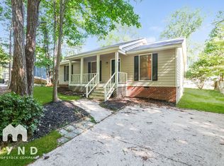 4225 Labrador Dr, Raleigh, NC 27616