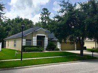 16904 Falconridge Rd, Lithia, FL 33547