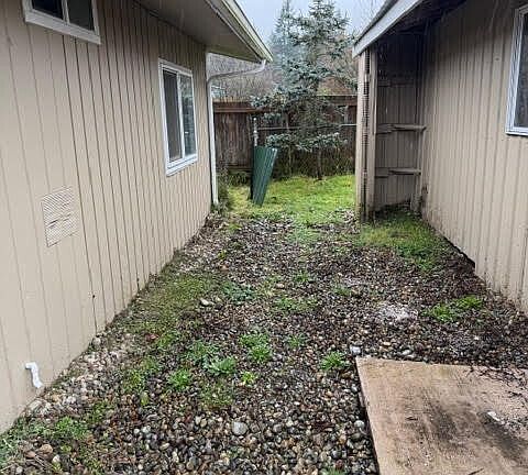 4th image of 2 Evergreen Village Lane