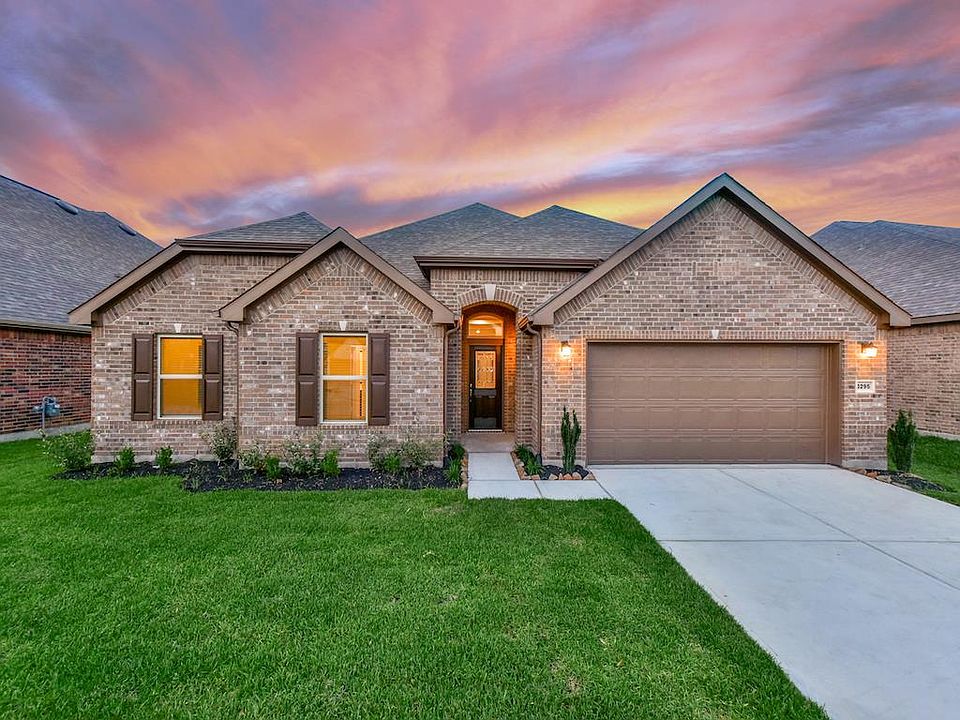 1st image of 3295 Regal Park Ln