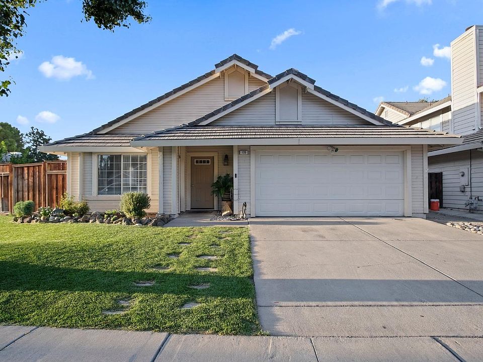 1st image of 135 Alum Rock Ct