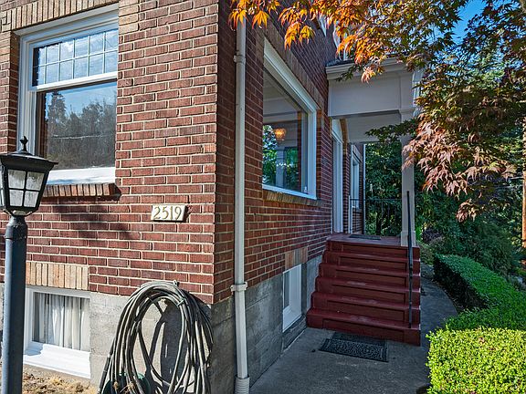 House Front Steps