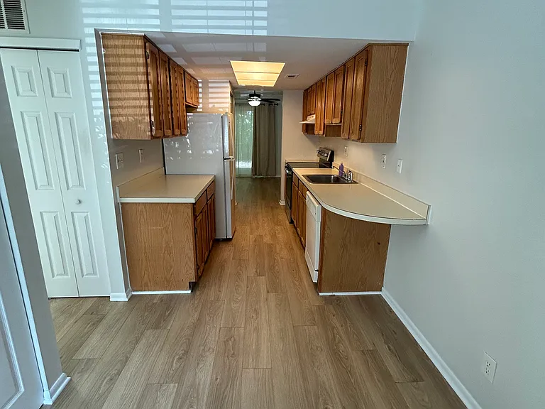 103 Dorset Dr — Photo 6