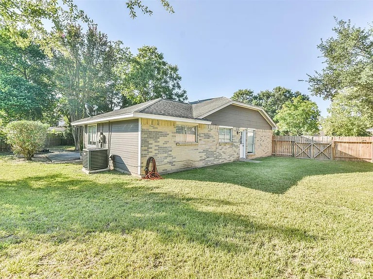 6023 Sean Ct — Photo 39