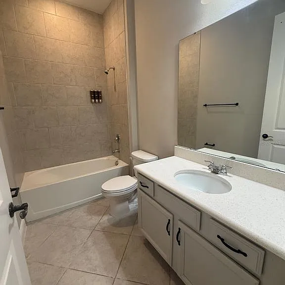 19071 Blueleaf St — Photo 19