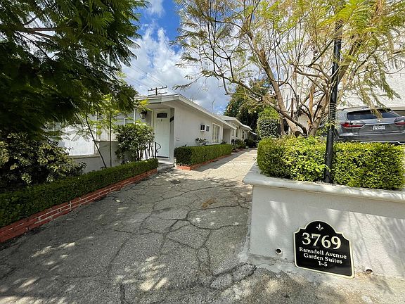 3rd image of 3000 Honolulu Ave #R3