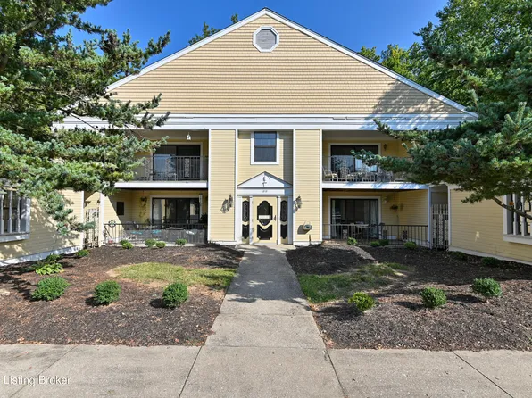 818 Washburn Ave APT 4, Louisville, KY 40222