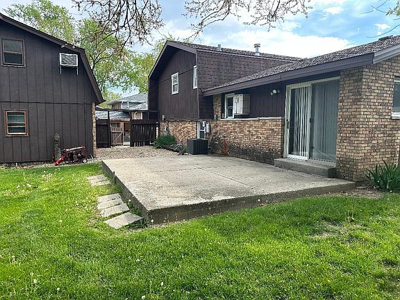3rd image of 14315 S 92nd Ct