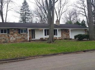 4660 Elm Dr S, Bay City, MI 48706