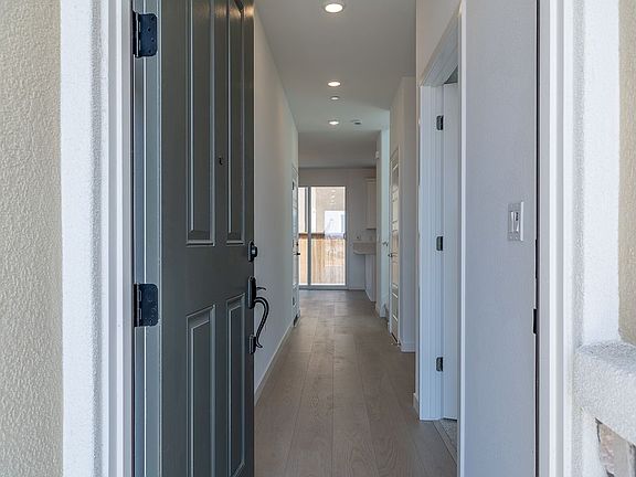 3rd image of 3596 Kona Kai Way