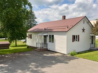 1186 Main St, Washburn, ME 04786